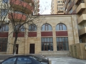 İcarəyə verilir 11 otaqlı 340 m2 obyekt Neftçi bazası