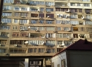 İcarəyə verilir 3 otaqlı 84 m2 köhnə tikili Azərbaycan Dillər Universiteti