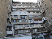 Satılır 3 otaqlı 80 m2 köhnə tikili Koala parkı