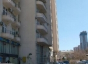 Satılır 6 otaqlı 235 m2 obyekt Hüseyn Cavid parkı