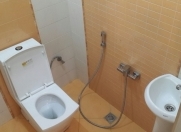 İcarəyə verilir 1 otaqlı 50 m2 yeni tikili İnşaatçılar m.