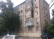 Satılır 2 otaqlı 50 m2 köhnə tikili 3 mkr