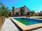 Satılır 5 otaqlı 200 m2 bağ evi Mərdəkan