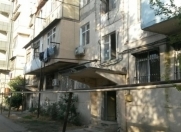 Satılır 3 otaqlı 80 m2 köhnə tikili 9 mkr