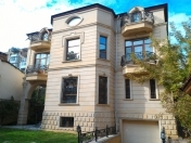 Satılır 6 otaqlı 800 m2 həyət evi Gənclik m.