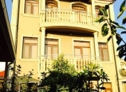 Satılır 6 otaqlı 375 m2 həyət evi Saray