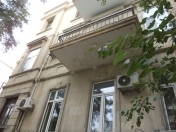 İcarəyə verilir 2 otaqlı 36 m2 ofis Gənclik m.