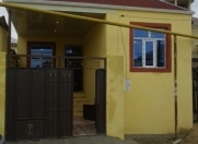 Satılır 3 otaqlı 70 m2 həyət evi Xırdalan