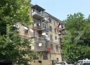 Satılır 4 otaqlı 85 m2 köhnə tikili Hövsan