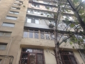 Satılır 3 otaqlı 90 m2 köhnə tikili Zərifə Əliyeva adına park