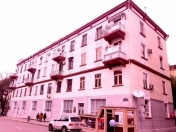 Satılır 3 otaqlı 117 m2 köhnə tikili Tibb Universiteti