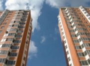 İcarəyə verilir 3 otaqlı 150 m2 yeni tikili Azərbaycan Dillər Universiteti