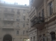 Satılır 6 otaqlı 220 m2 köhnə tikili Sahil m.