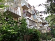 İcarəyə verilir 2 otaqlı 45 m2 köhnə tikili Dövlət Statistika Komitəsi