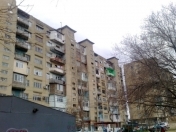 İcarəyə verilir 3 otaqlı 78 m2 köhnə tikili Tibb Universiteti