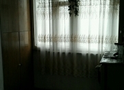 Satılır 4 otaqlı 100 m2 köhnə tikili Sərhədçi İdman kompleksi