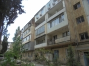 Satılır 1 otaqlı 40 m2 köhnə tikili Bakı Dövlət Universiteti