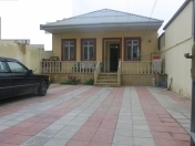 Satılır 3 otaqlı 100 m2 həyət evi Xırdalan
