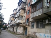 Satılır 2 otaqlı 45 m2 köhnə tikili 3 mkr