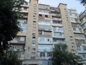 Satılır 5 otaqlı 120 m2 köhnə tikili 8 mkr