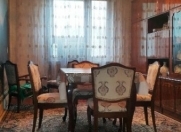 Satılır 5 otaqlı 120 m2 köhnə tikili Əhmədli m.