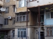 Satılır 3 otaqlı 90 m2 köhnə tikili Neftçi bazası