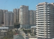 Satılır 3 otaqlı 90 m2 yeni tikili Bakı Dövlət Universiteti