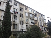 Satılır 3 otaqlı 70 m2 köhnə tikili 3 mkr