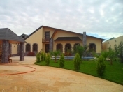 Satılır 5 otaqlı 185 m2 bağ evi Mərdəkan
