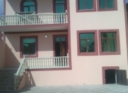 Satılır 6 otaqlı 240 m2 həyət evi Xırdalan