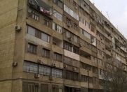 Satılır 3 otaqlı 45 m2 obyekt İnşaatçılar m.