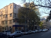 Satılır 4 otaqlı 105 m2 köhnə tikili Dostluq kinoteatrı