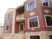 Satılır 6 otaqlı 300 m2 həyət evi Ukrayna dairəsi