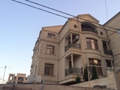 Satılır 9 otaqlı 760 m2 həyət evi Gənclik m.