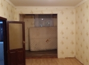 Satılır 2 otaqlı 45 m2 köhnə tikili Ayna Sultanova heykəli