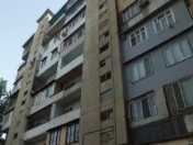 Satılır 3 otaqlı 70 m2 köhnə tikili Ayna Sultanova heykəli