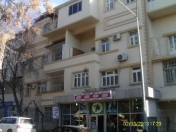 İcarəyə verilir 2 otaqlı 40 m2 köhnə tikili İqtisadiyyat Universiteti