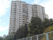 Satılır 3 otaqlı 147 m2 yeni tikili 9 mkr