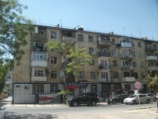 İcarəyə verilir 2 otaqlı 45 m2 köhnə tikili Hüseyn Cavid parkı