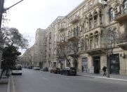 Satılır 5 otaqlı 240 m2 köhnə tikili Sahil bağı