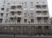 İcarəyə verilir 5 otaqlı 155 m2 ofis Gənclik m.
