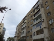 Satılır 3 otaqlı 80 m2 köhnə tikili Sumqayıt