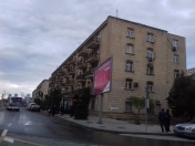 İcarəyə verilir 2 otaqlı 50 m2 köhnə tikili Nəriman Nərimanov parkı