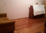 İcarəyə verilir 2 otaqlı 60 m2 köhnə tikili 9 mkr