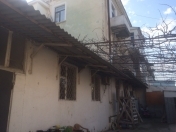 Satılır 4 otaqlı 110 m2 köhnə tikili Botanika bağı