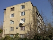 Satılır 4 otaqlı 100 m2 köhnə tikili Xırdalan