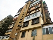 Satılır 2 otaqlı 60 m2 köhnə tikili Zərifə Əliyeva adına park