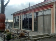 Satılır 2 otaqlı 50 m2 obyekt Şəki