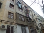 Satılır 2 otaqlı 45 m2 köhnə tikili 9 mkr