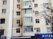 Satılır 3 otaqlı 160 m2 obyekt Caspian Plaza